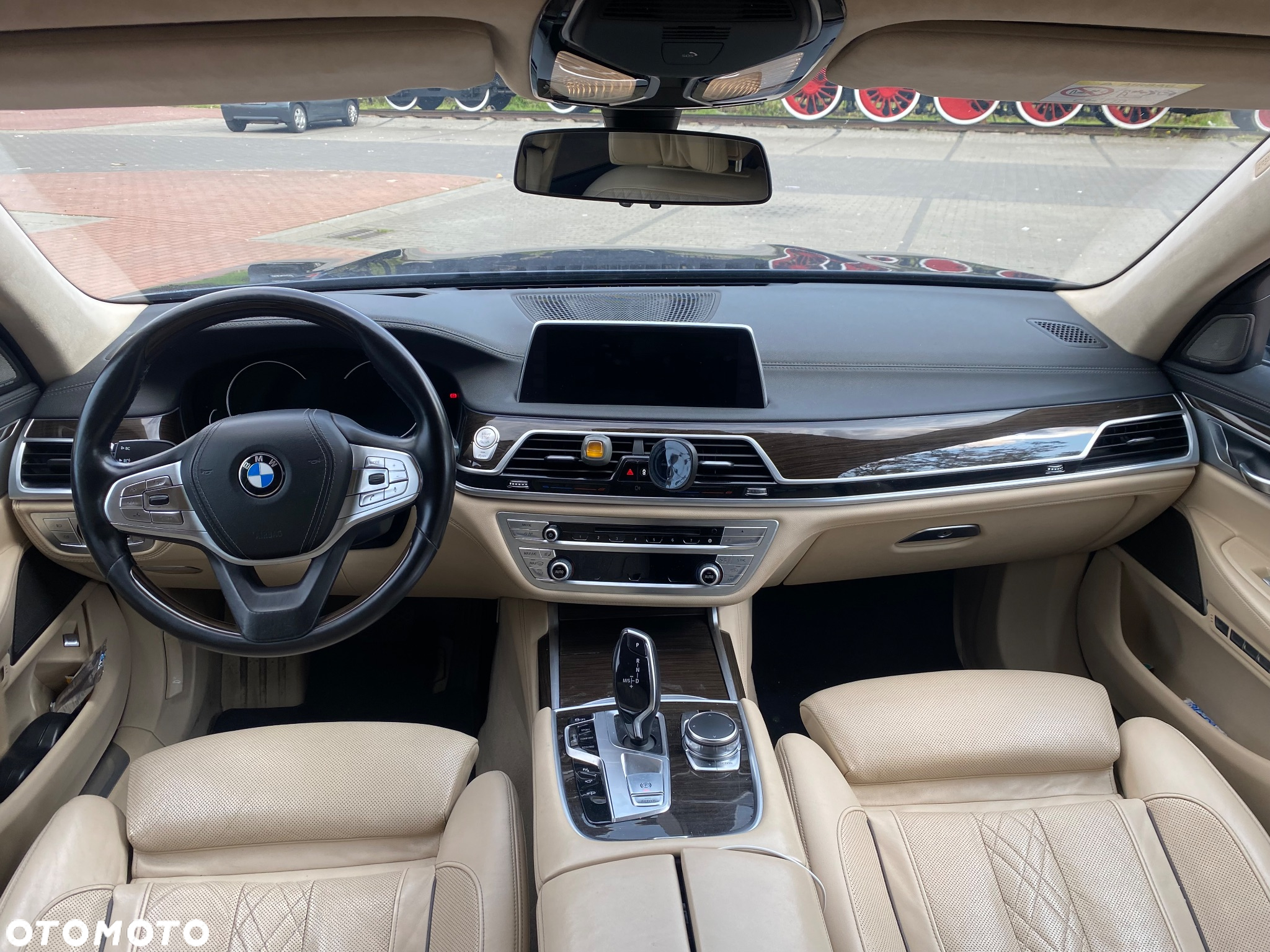 BMW Seria 7 730d xDrive - 13