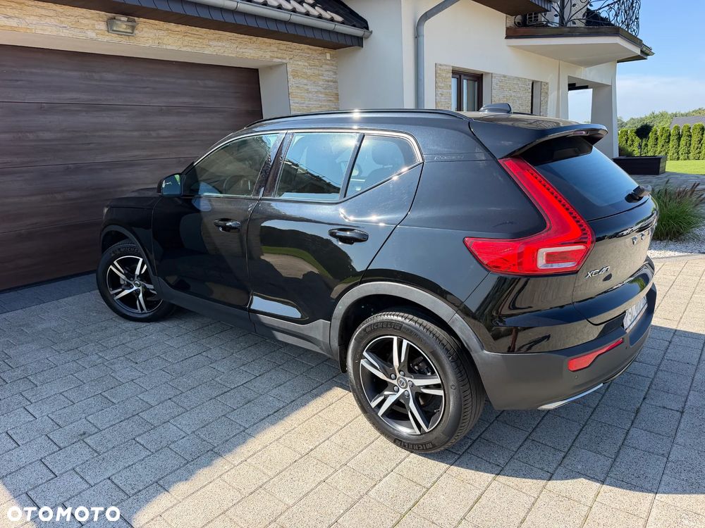 Volvo XC 40 D3 SCR R-Design - 6