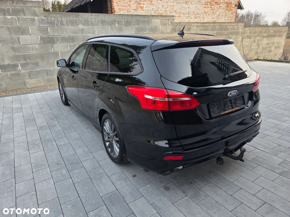 Ford Focus SW - 6