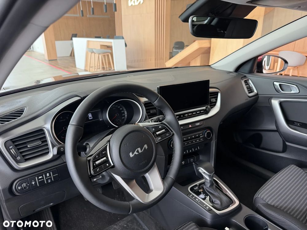 Kia XCeed 1.6 T-GDI M DCT - 6