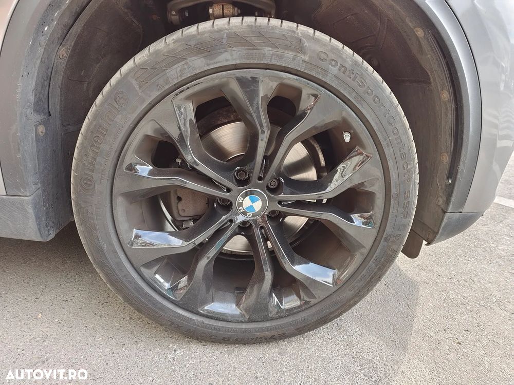 BMW X5 xDrive30d - 17