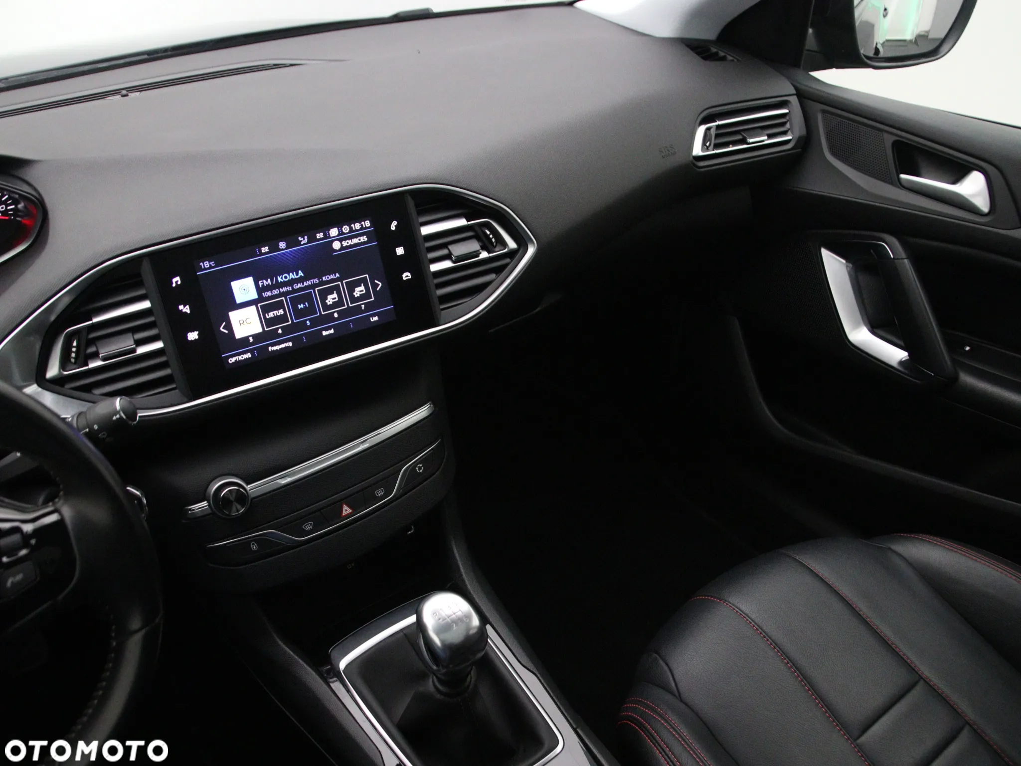 Peugeot 308 1.5 BlueHDi Business Line S&S - 34