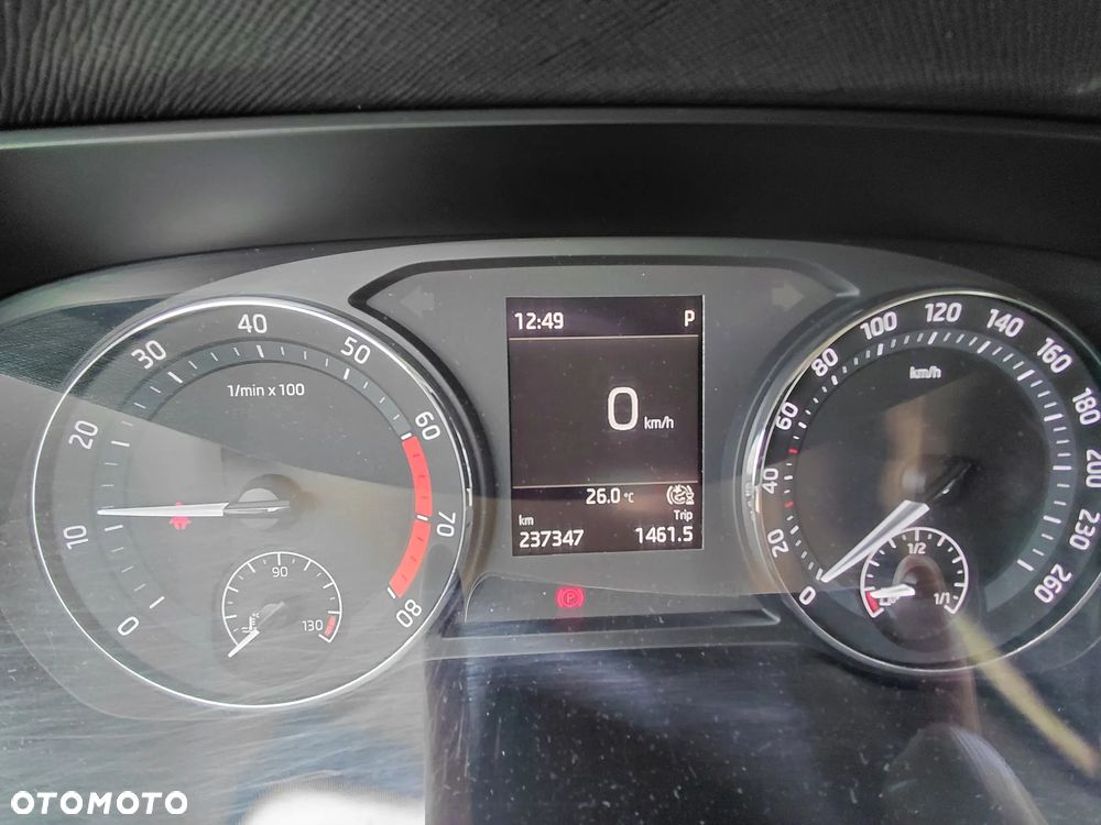 Skoda Octavia - 8