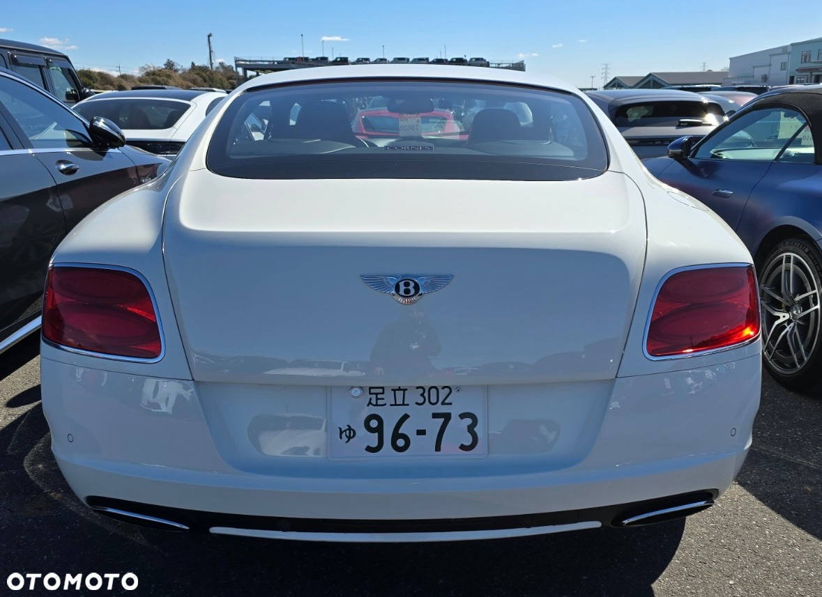 Bentley Continental GT W12 - 5