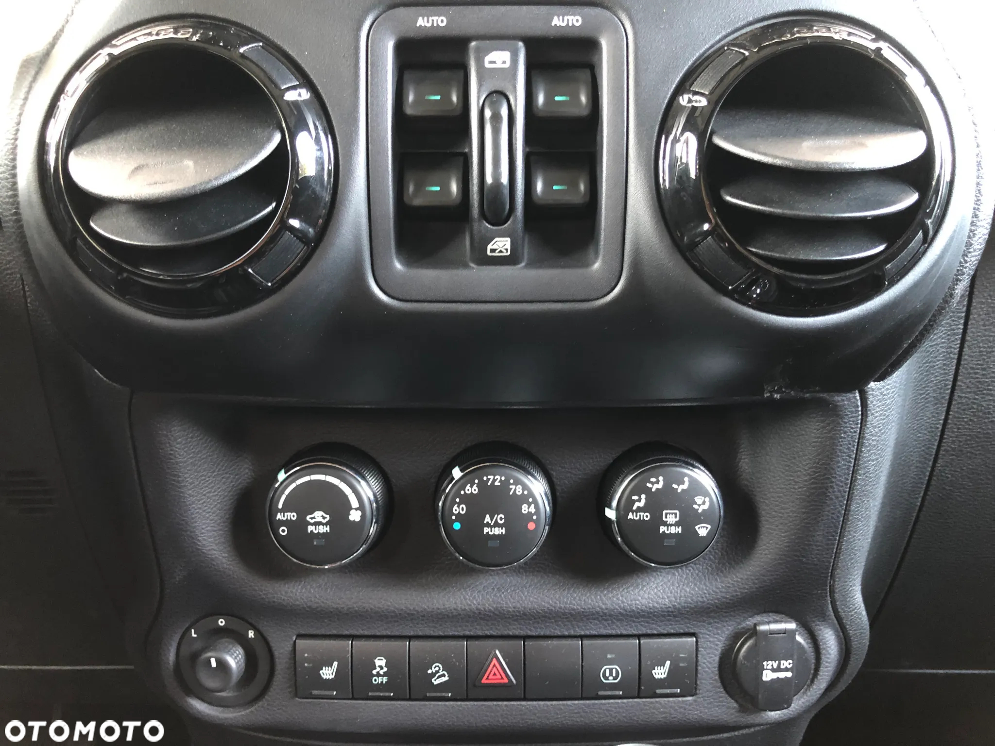 Jeep Wrangler Unlimited Hard-Top 3.6 Automatik Black Edition - 17