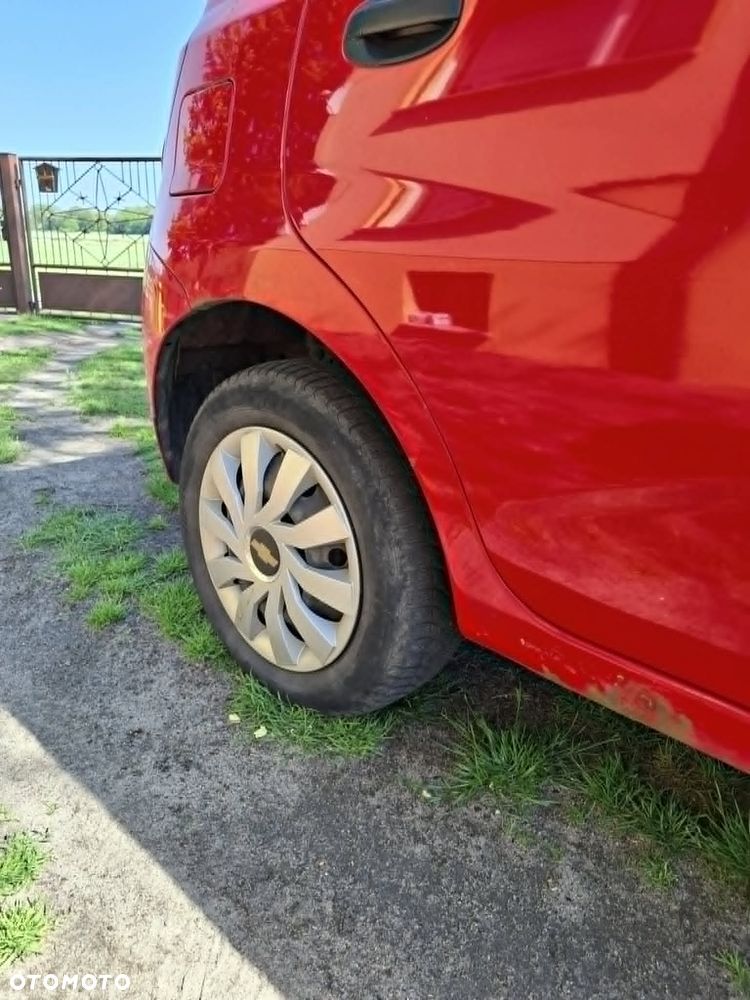 Chevrolet Aveo 1.2 16V Base (air4) - 8