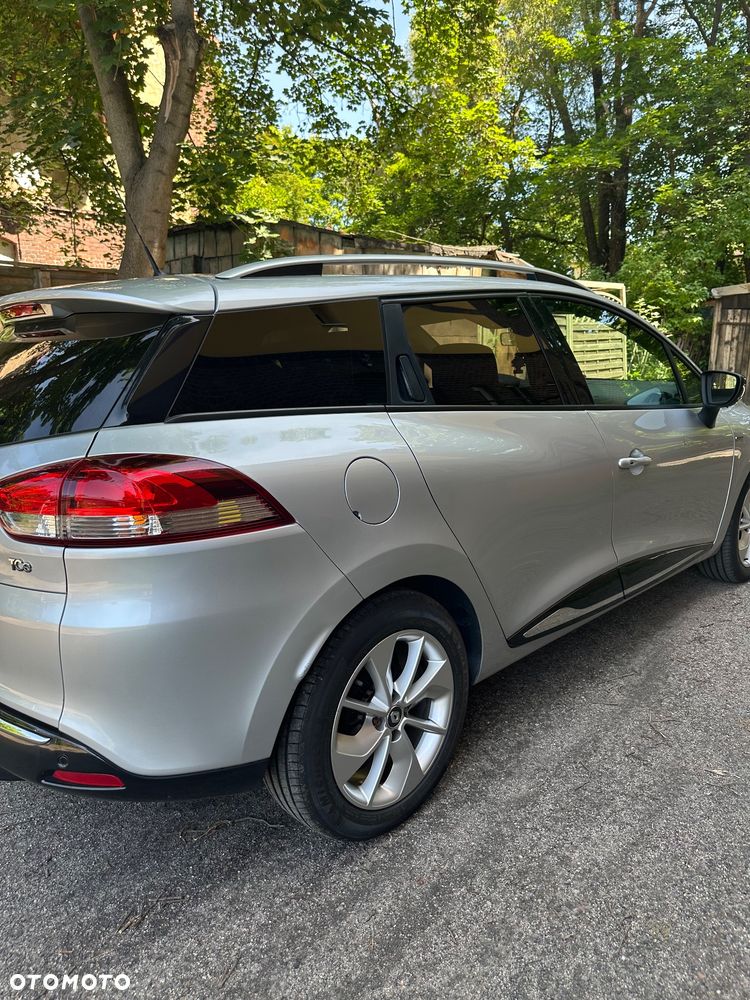 Renault Clio - 4