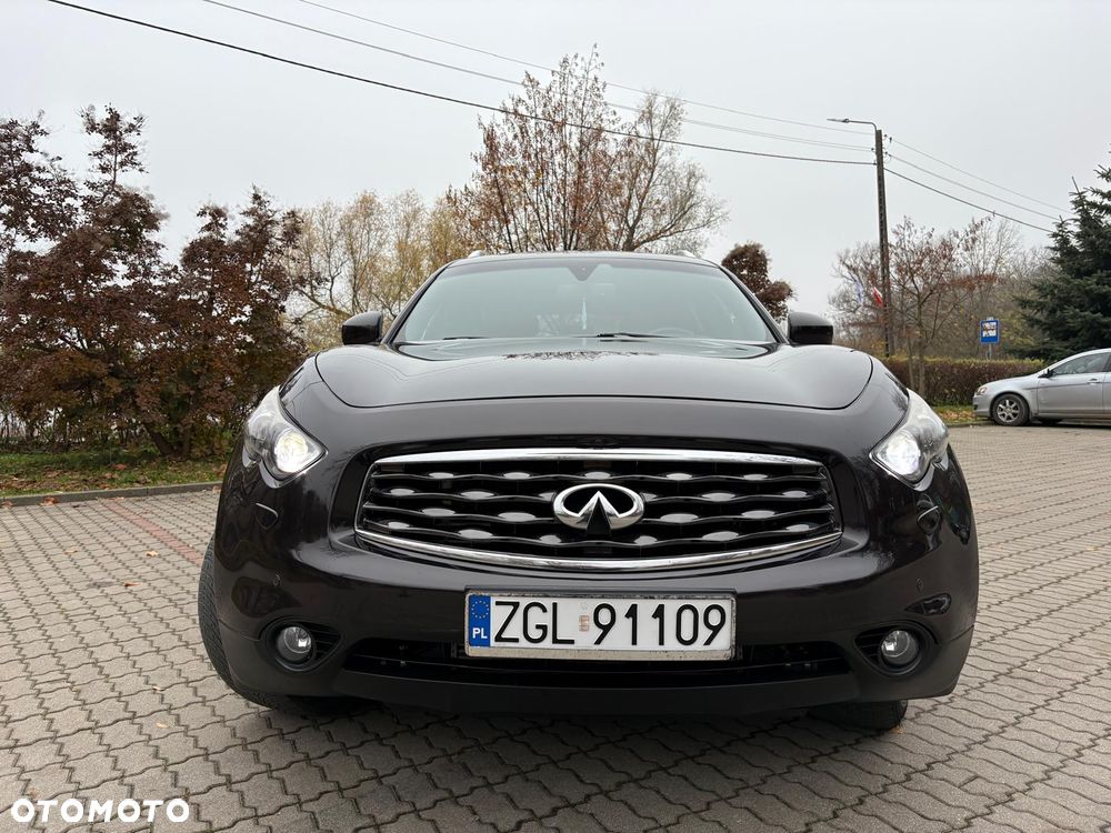 Infiniti FX FX30d S - 4