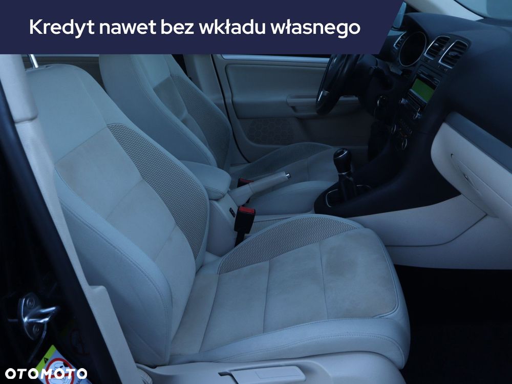 Volkswagen Golf Variant - 11