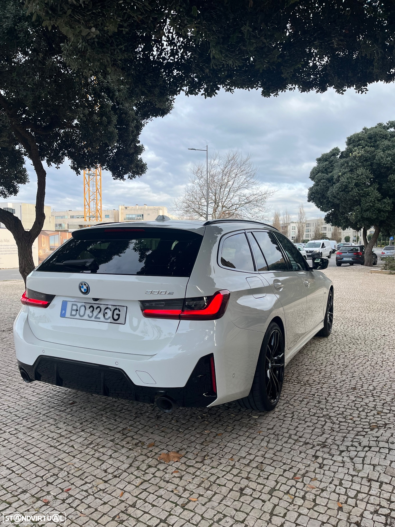 BMW 330 e Touring Pack Desportivo M Auto - 7
