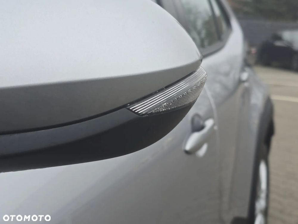 Toyota Yaris Cross Hybrid 1.5 Comfort - 35