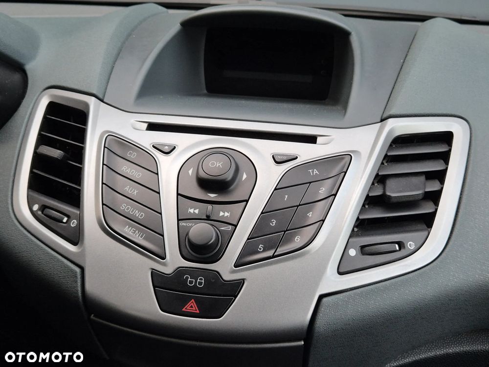 Ford Fiesta 1.25 Silver X - 16