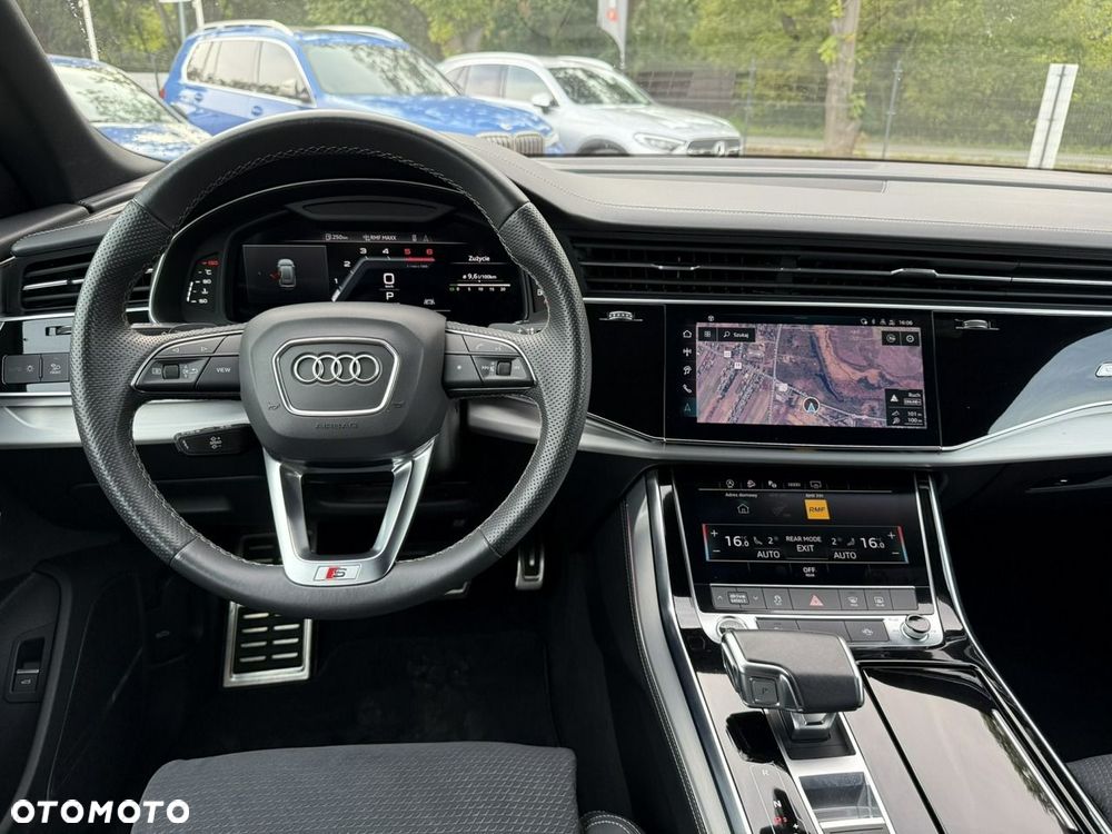 Audi Q8 2023