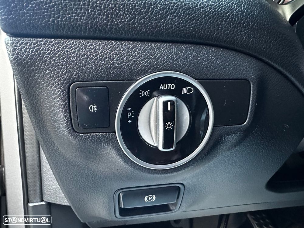 Mercedes-Benz GLA 220 CDi AMG Line - 23