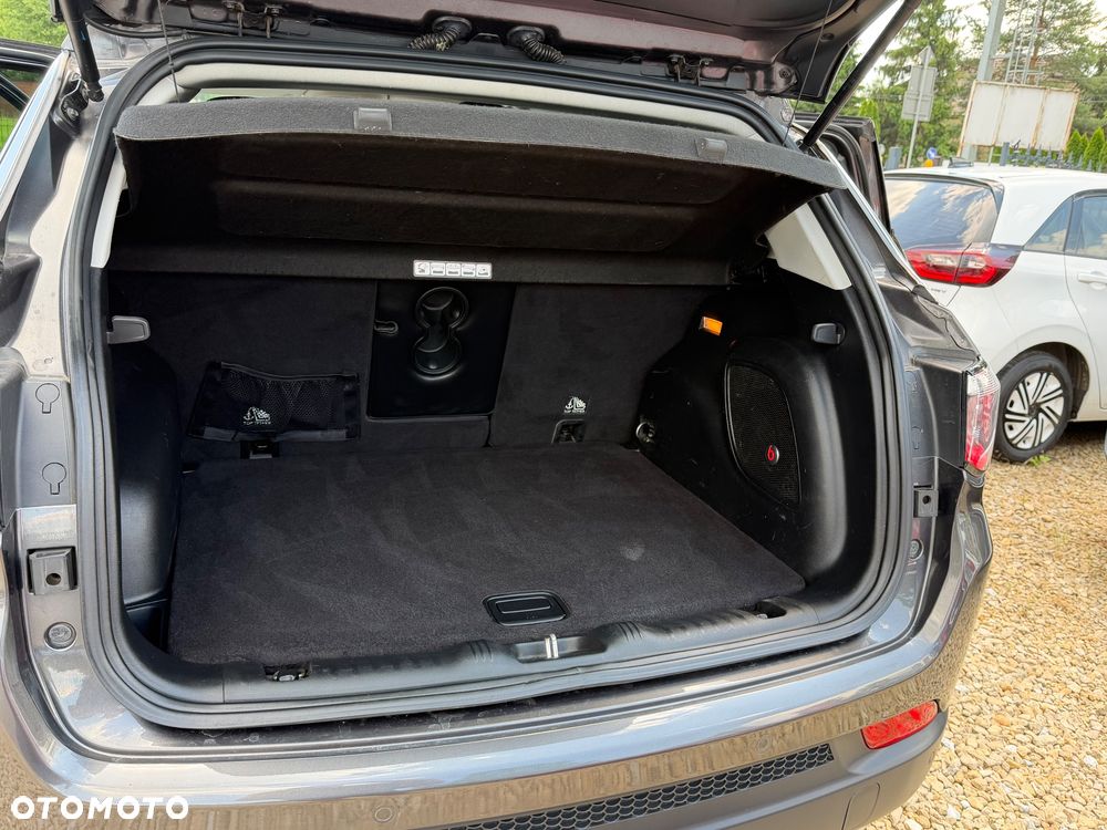 Jeep Compass - 9