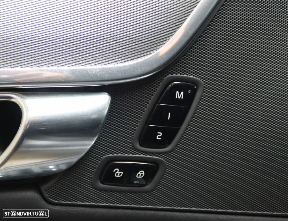 Volvo V90 2.0 D4 Inscription Geartronic - 12