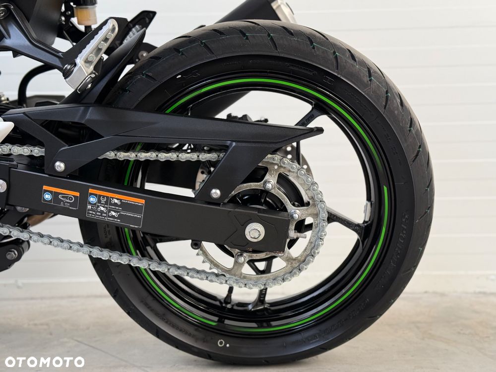Kawasaki Ninja 500 - 32