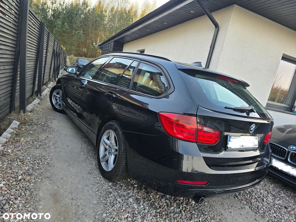 BMW Seria 3 318d DPF Edition Sport - 2