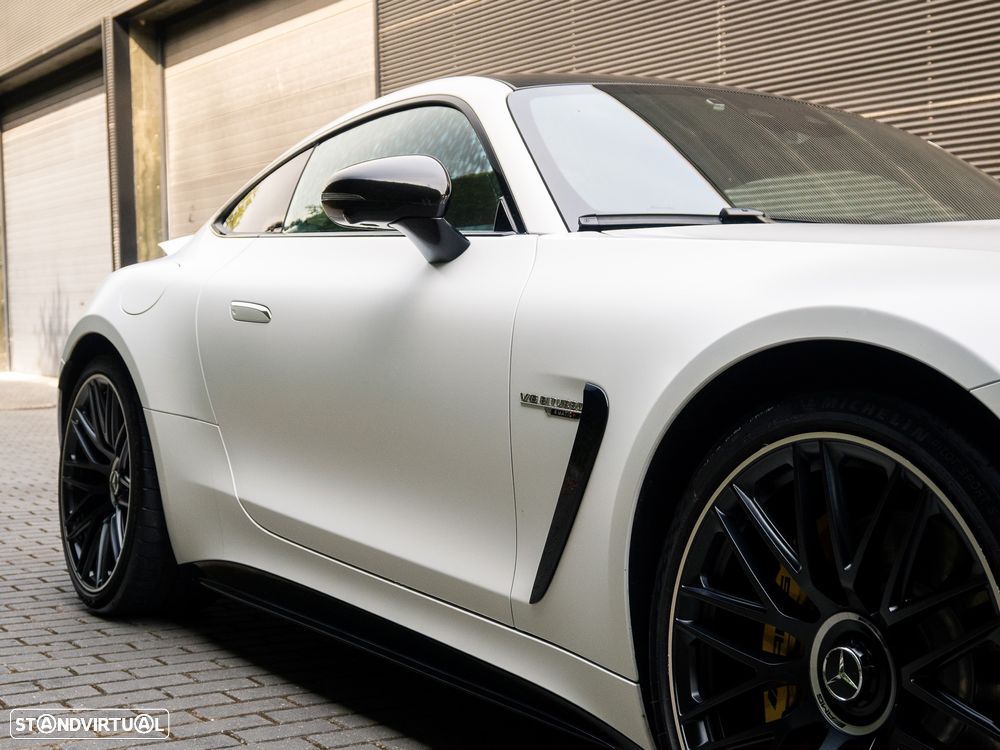 Mercedes-Benz AMG GT 63 4MATIC+ - 14