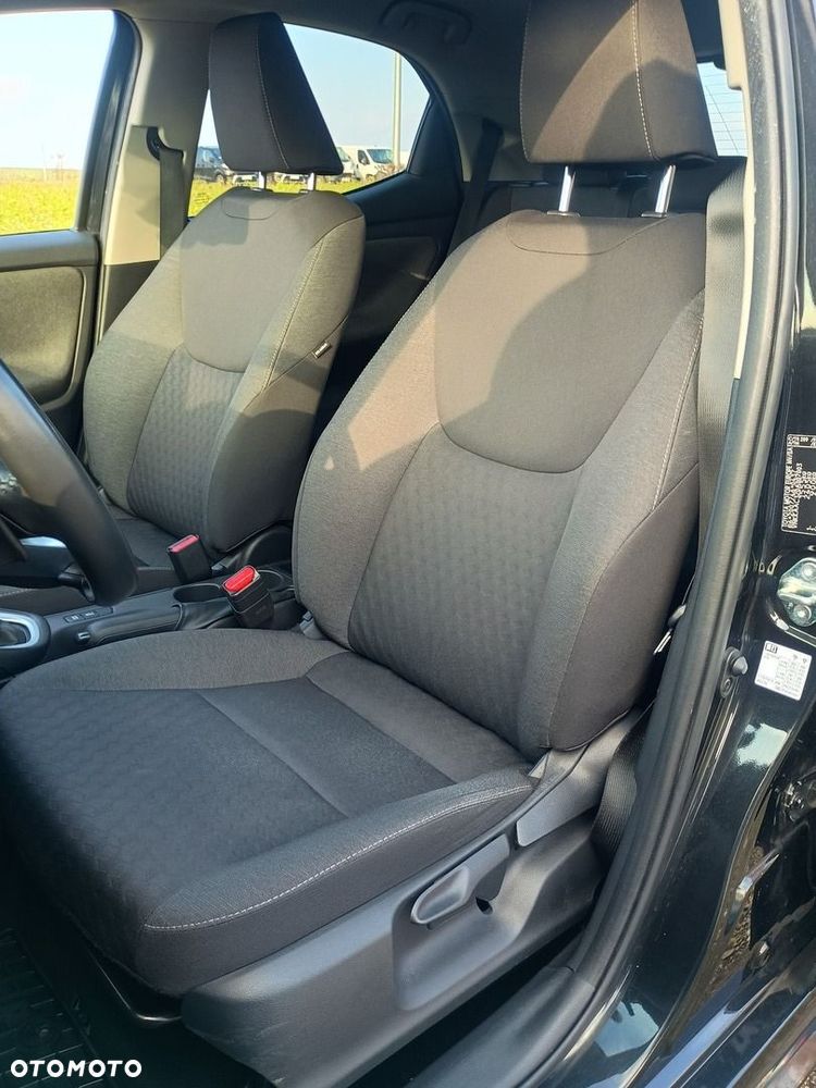 Toyota Yaris 1.5 Comfort CVT - 9