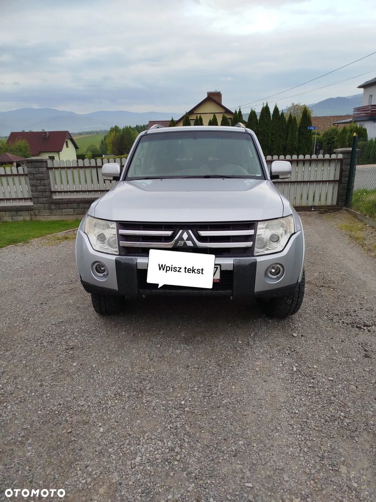 Mitsubishi Pajero - 9
