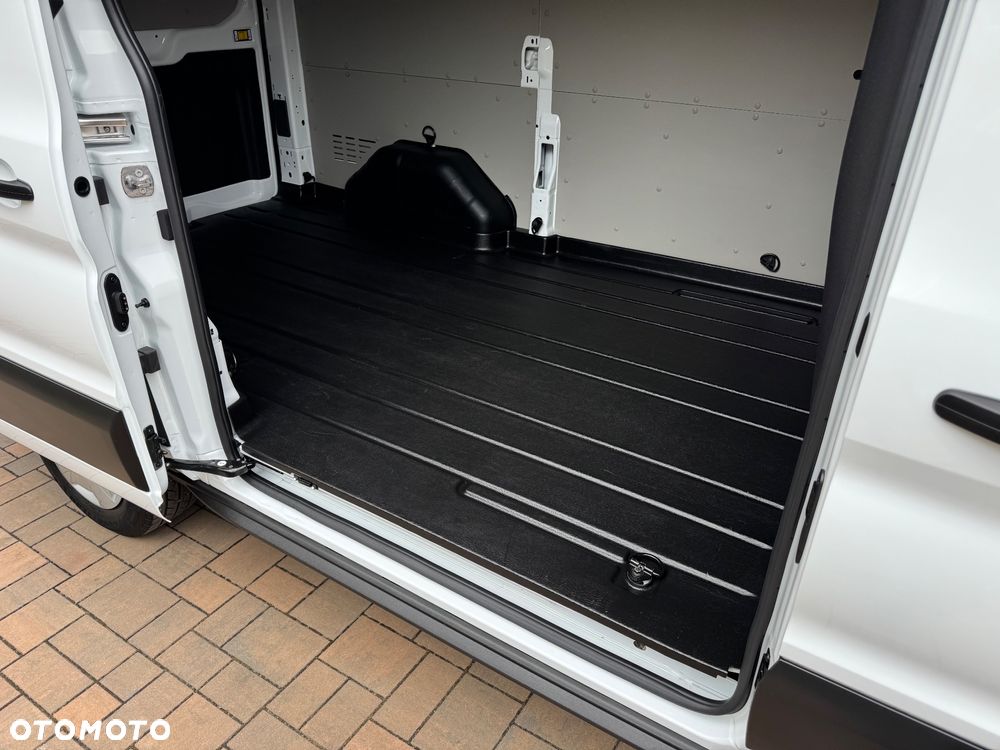 Ford Transit - 7