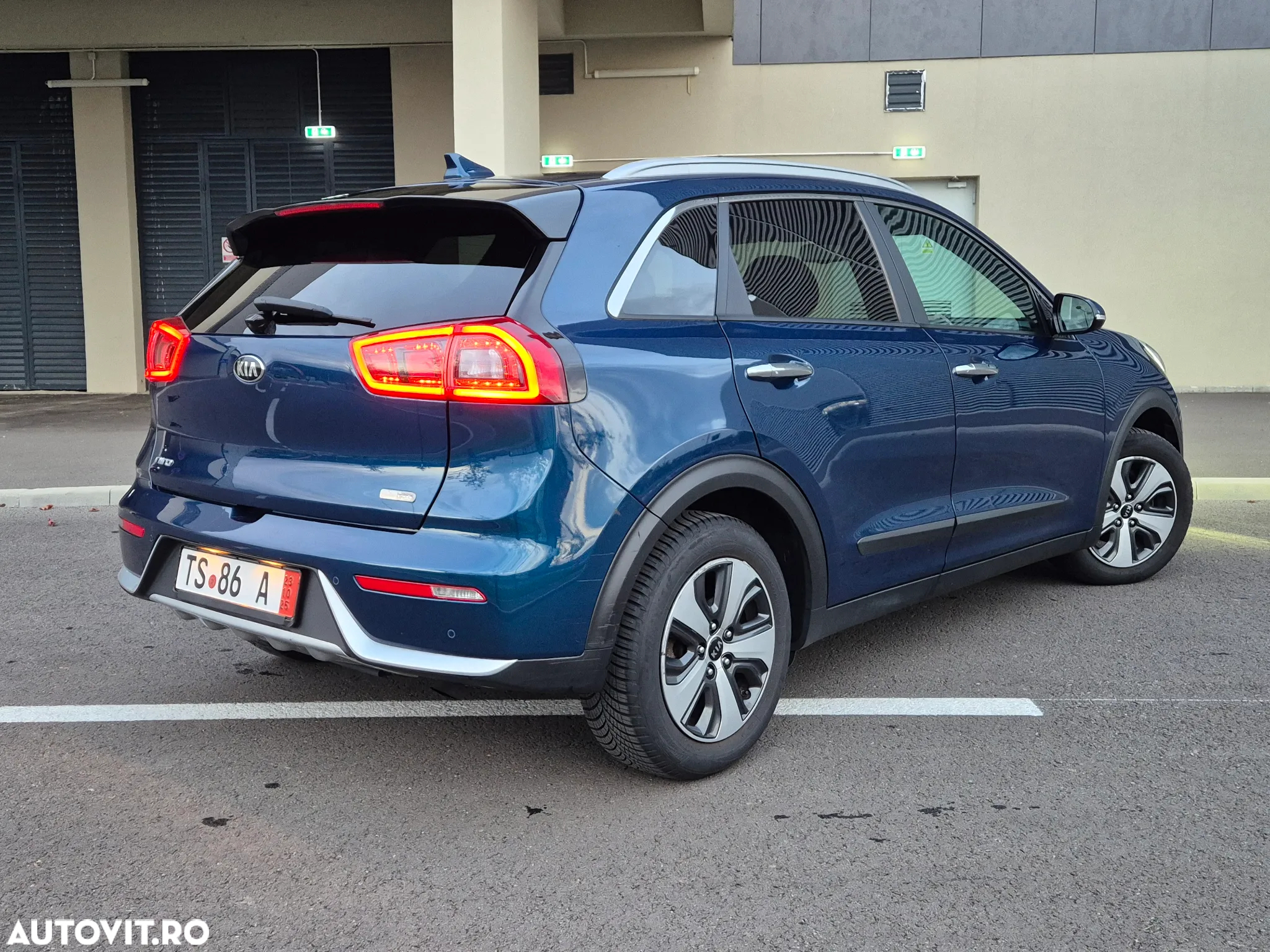 Kia Niro 1.6 GDI 2WD Aut. Spirit - 20