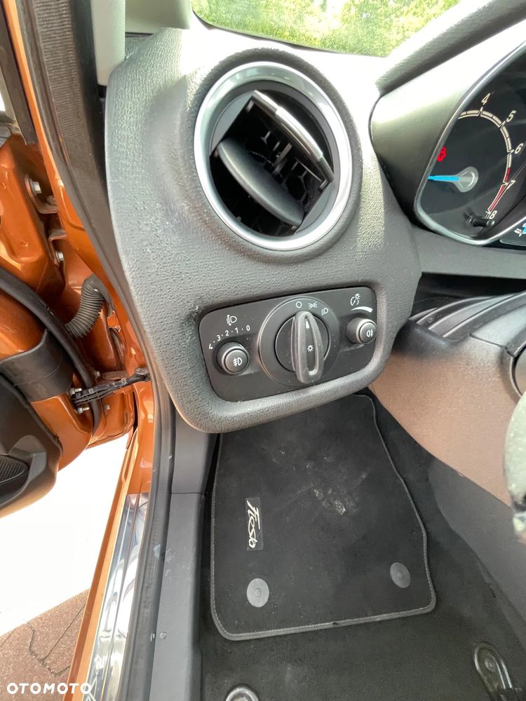 Ford Fiesta 1.0 EcoBoost Start-Stop SYNC Edition - 17