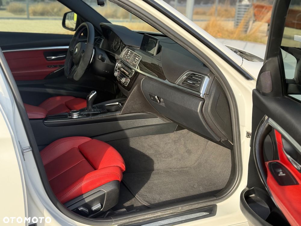 BMW Seria 3 328i - 17