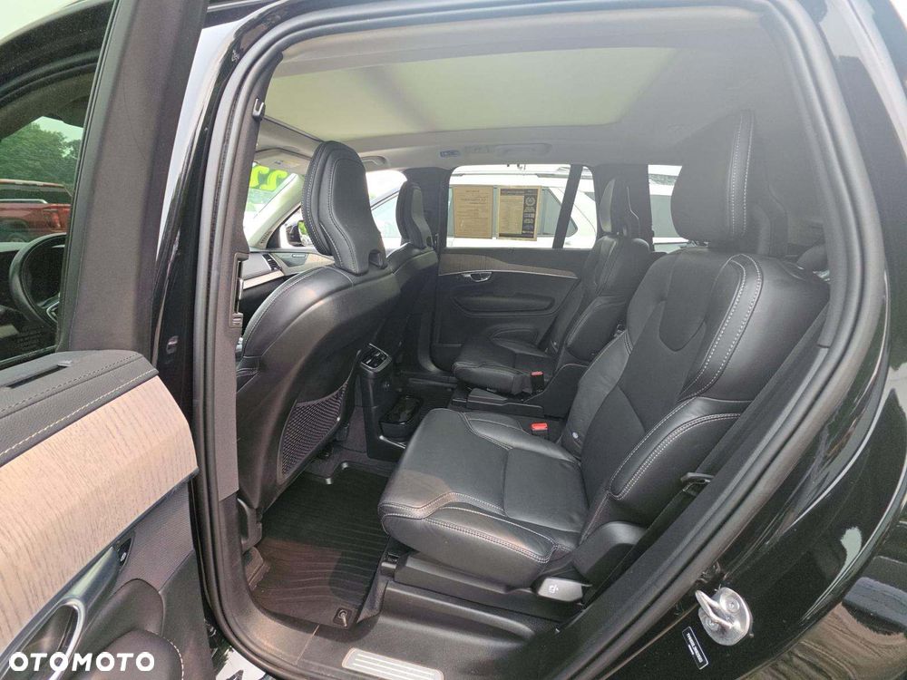 Volvo XC 90 - 11
