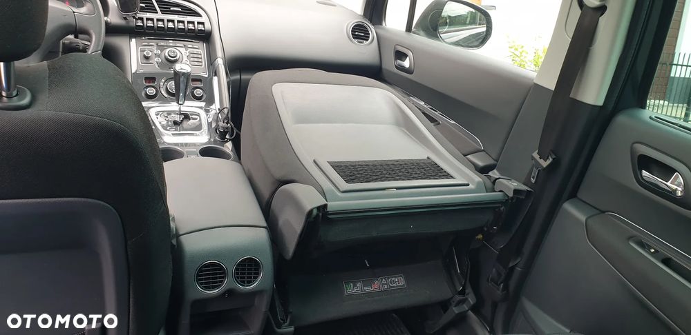 Peugeot 3008 2.0 HDi Premium - 24