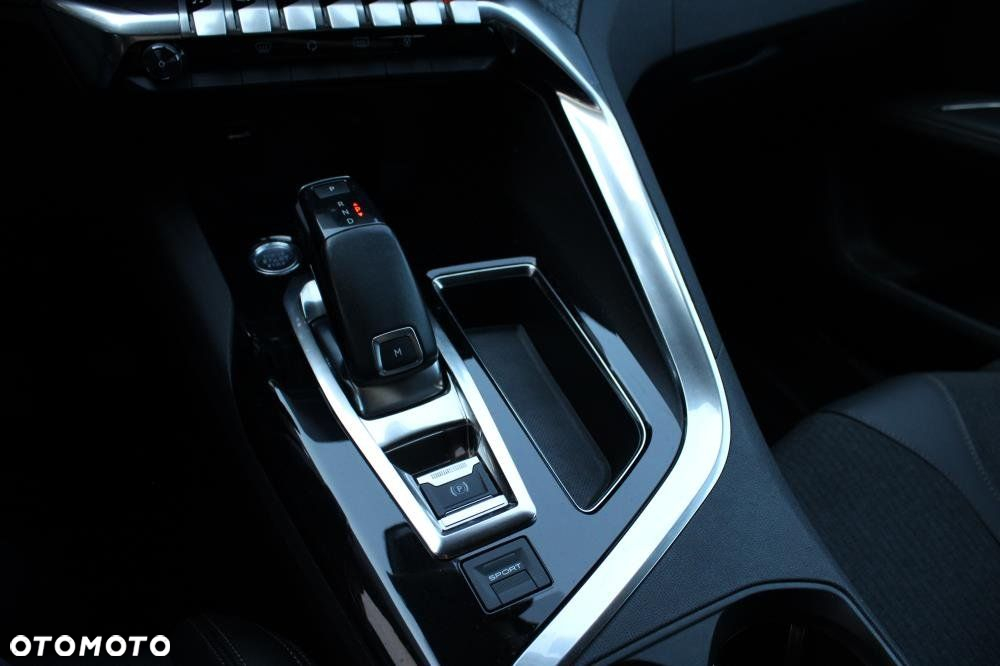 Peugeot 5008 - 18