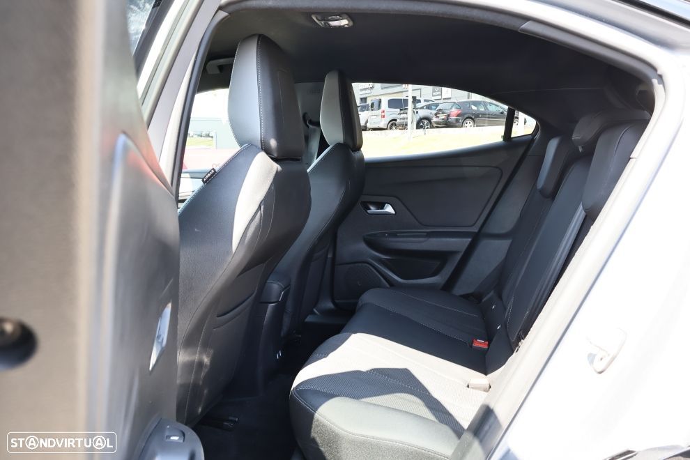 Opel Mokka 1.2 T GS - 17