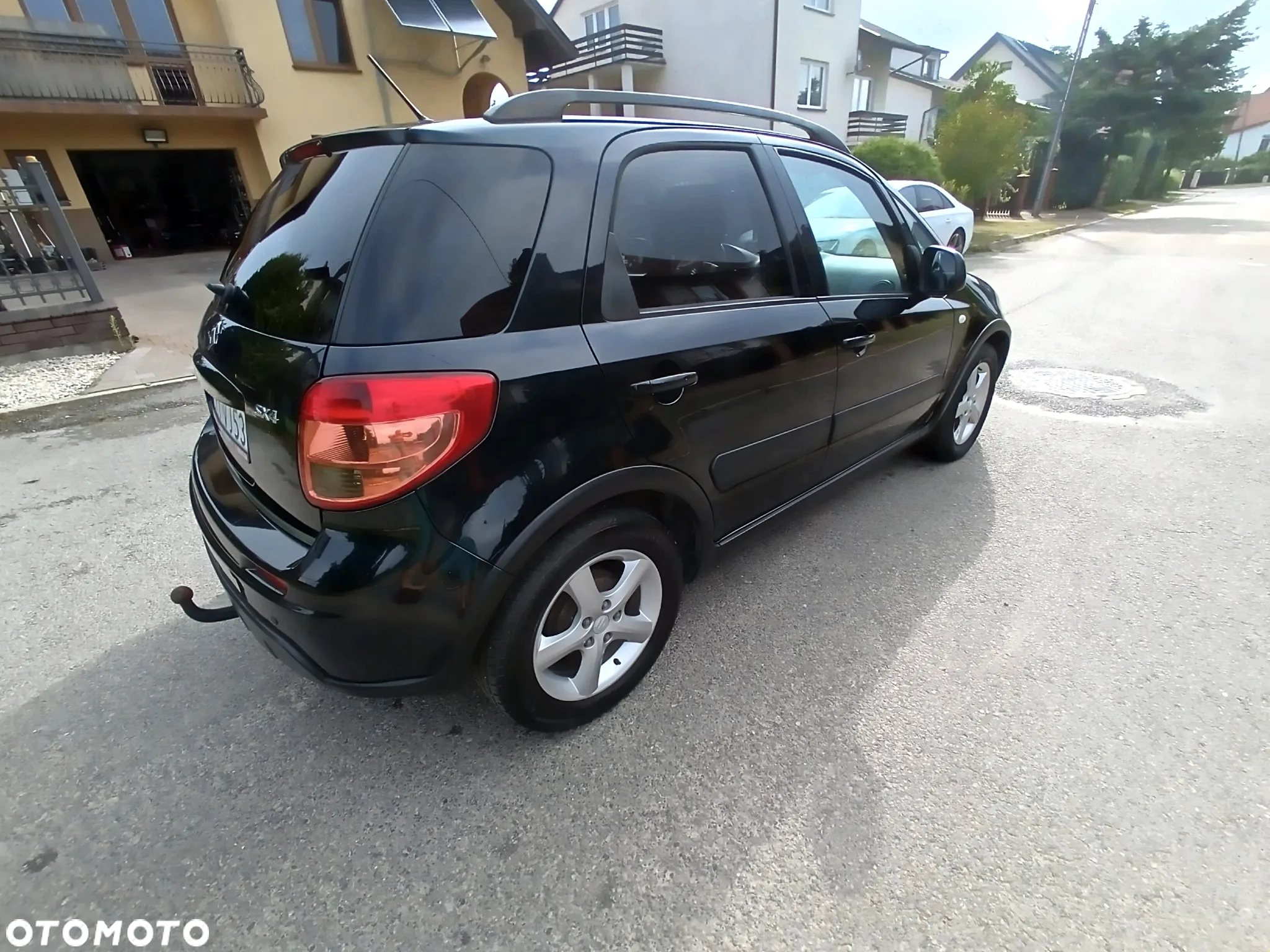 Suzuki SX4 1.6 Premium Outdoor - 3