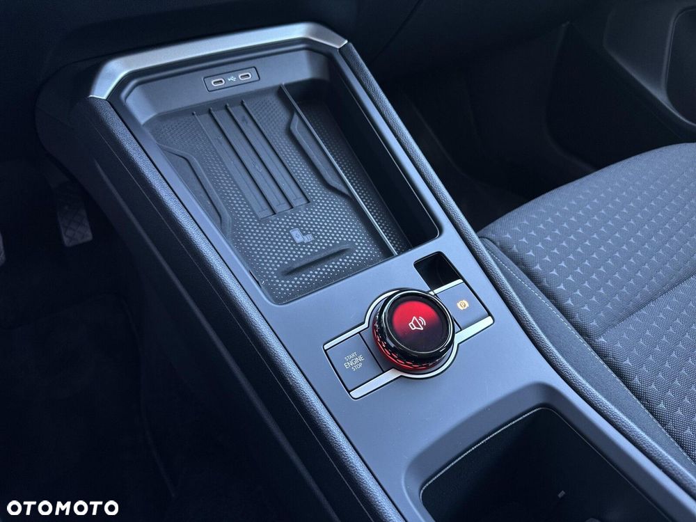 Volkswagen T-Roc - 15