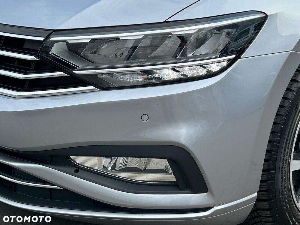 Volkswagen Passat 2.0 TSI Business DSG - 34