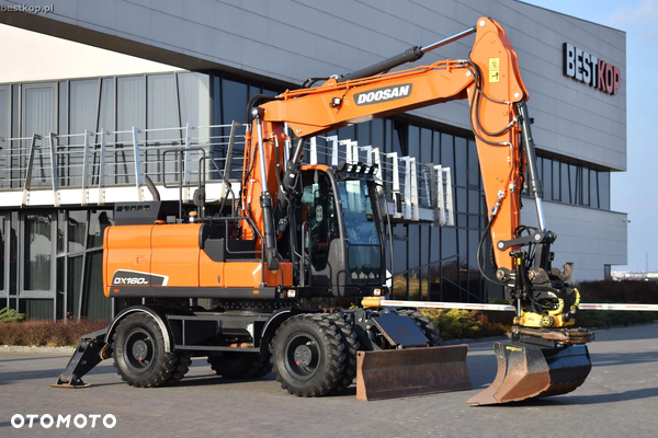 Doosan DX160W-5