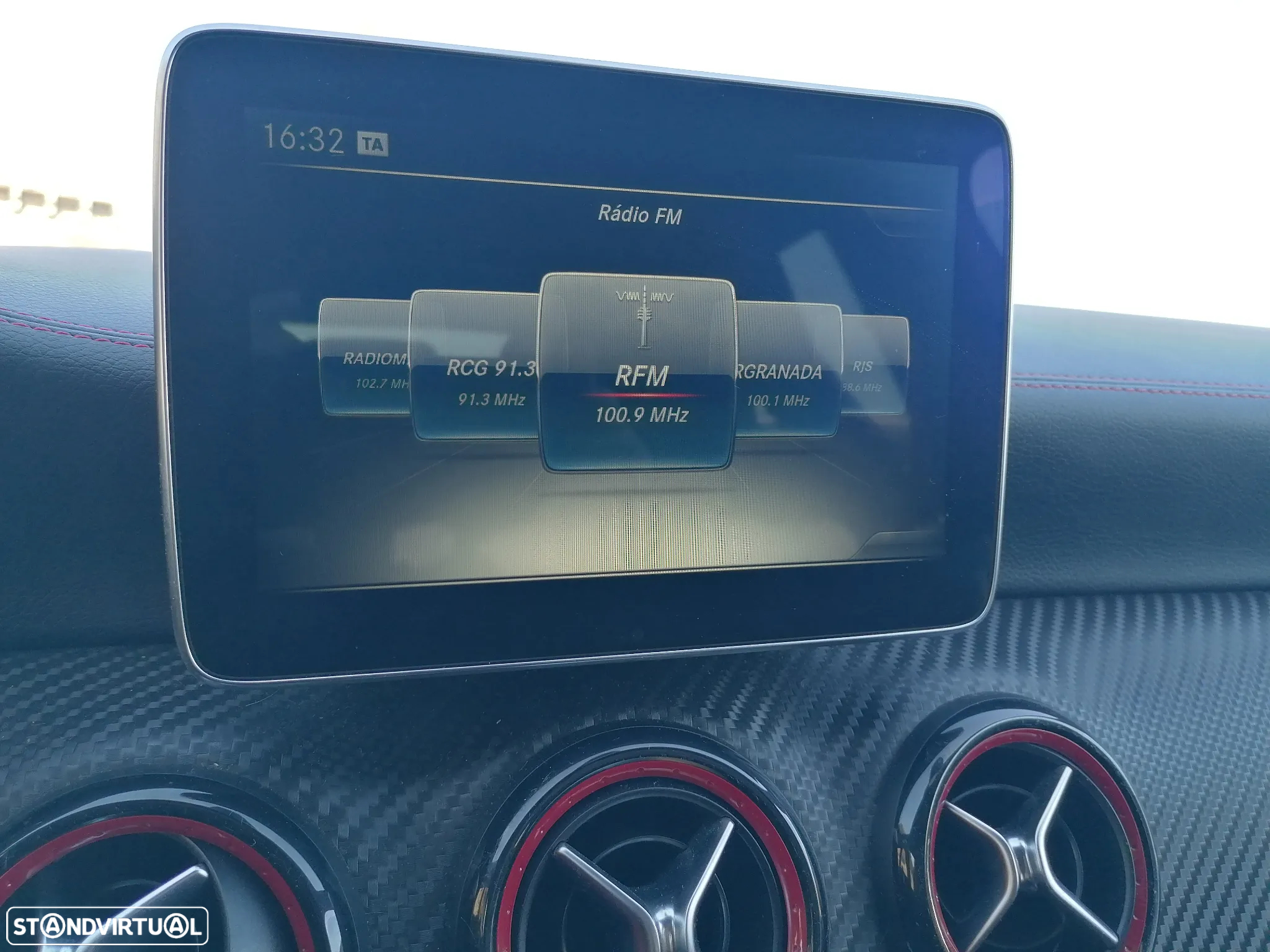 Mercedes-Benz A 45 AMG 4-Matic - 20
