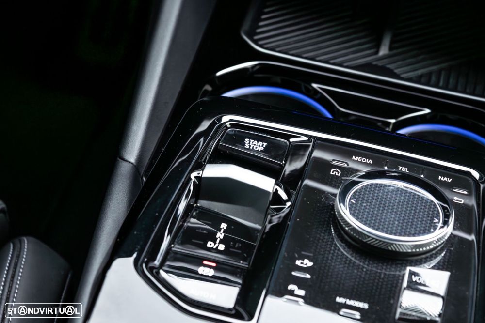 BMW i5 eDrive40 Pack Desportivo M - 26