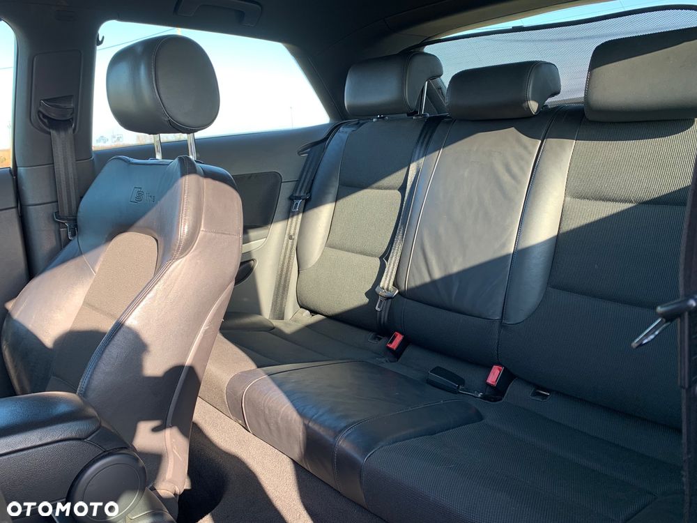 Audi A3 2.0 TDI DPF Ambiente S tronic - 8