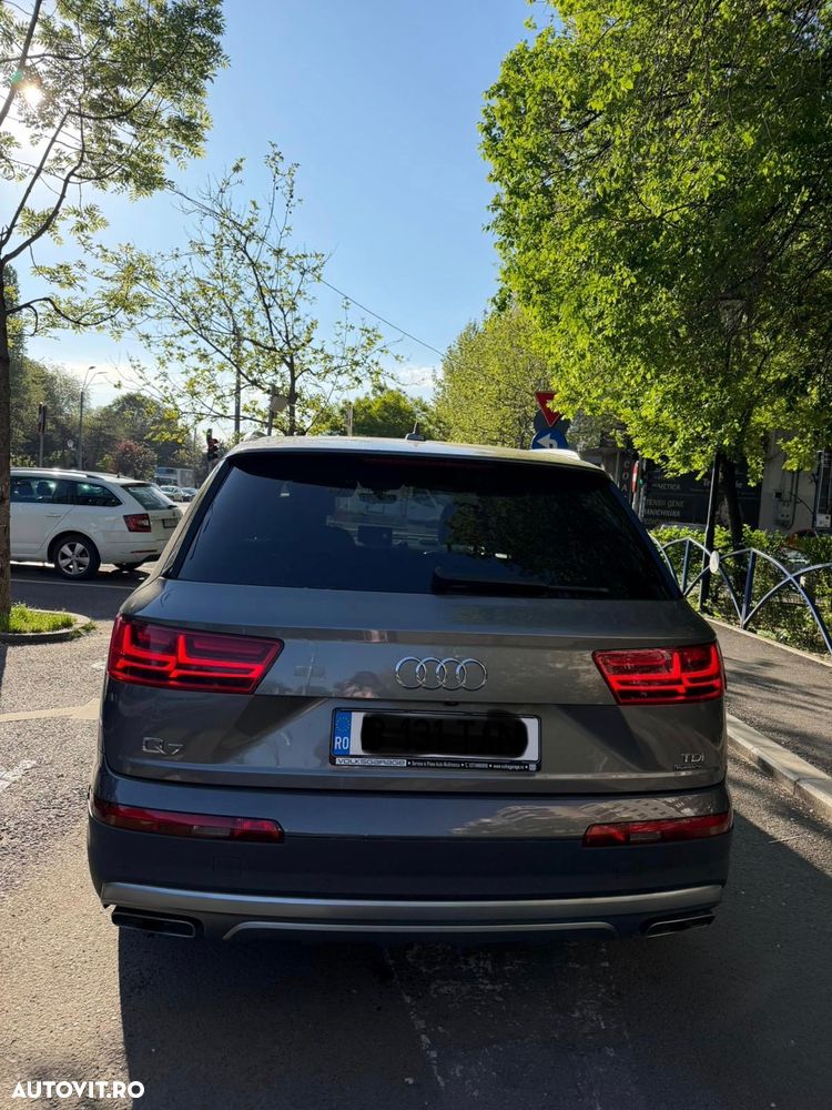 Audi Q7 - 4