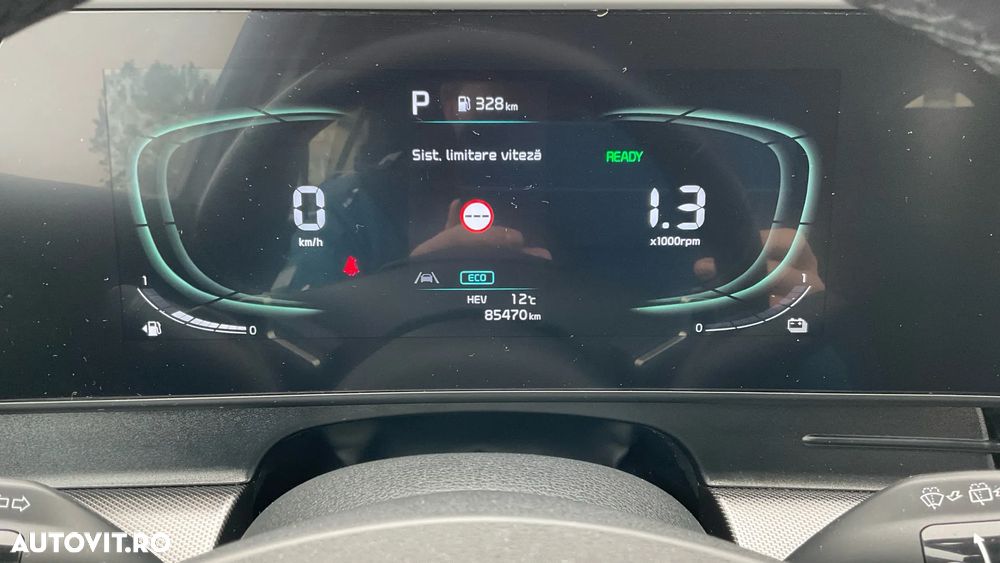 Kia Sportage 1.6 T-GDI PHEV 6AT 4x4 Style - 14