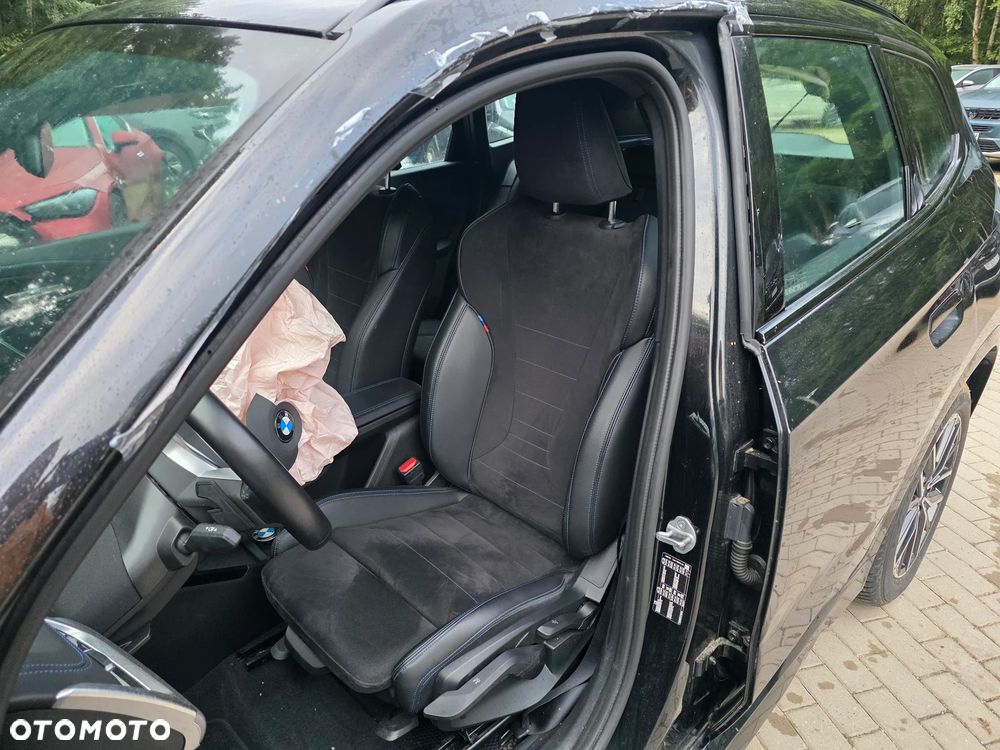 BMW X1 sDrive18i M Sport - 11