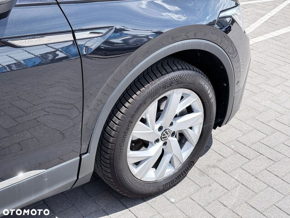 Volkswagen Tiguan 2.0 TSI 4Mot Elegance DSG - 35
