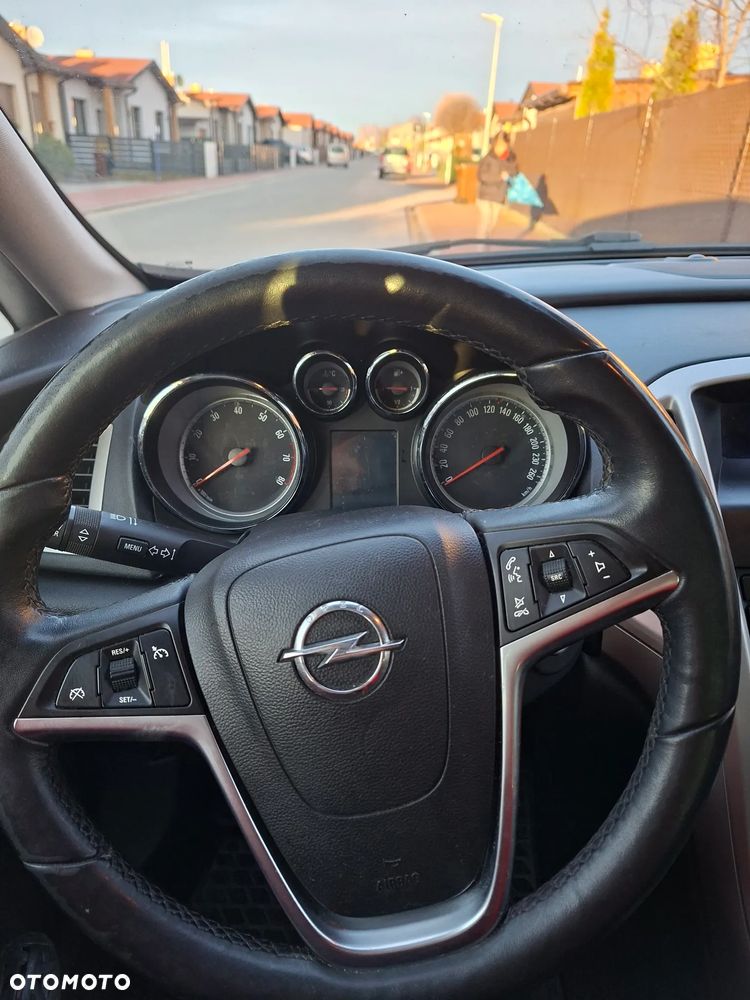 Opel Astra 1.4 T Enjoy - 5