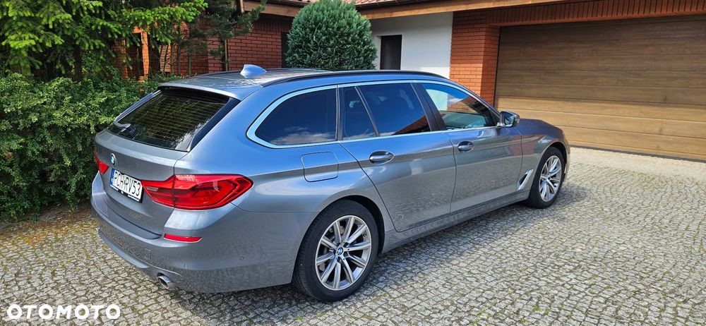 BMW Seria 5 520d - 4
