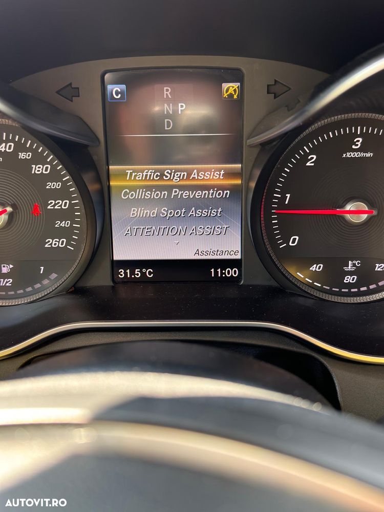 Mercedes-Benz GLC 250 d 4MATIC - 11