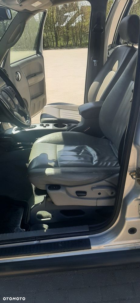 Jeep Cherokee 2.8 CRD Automatik Limited - 10