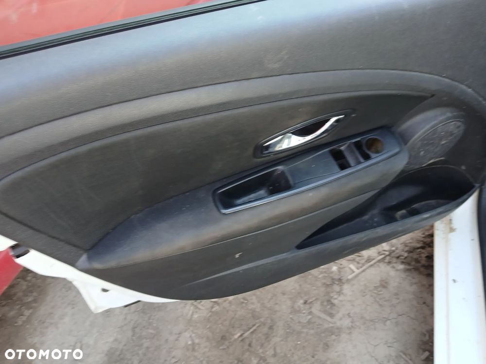 RENAULT MEGANE III 3 fotel fotele kanapa deska kokpit podsufitka boczek boczki klamka podłokietnik - 3