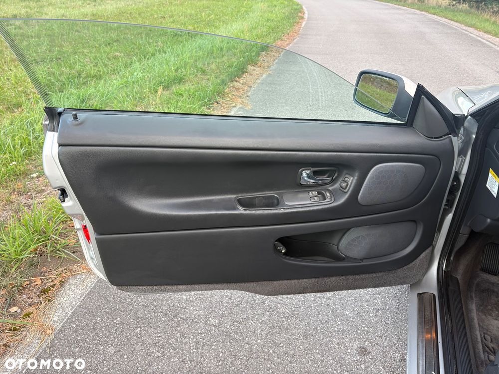 Volvo C70 2.4 - 20